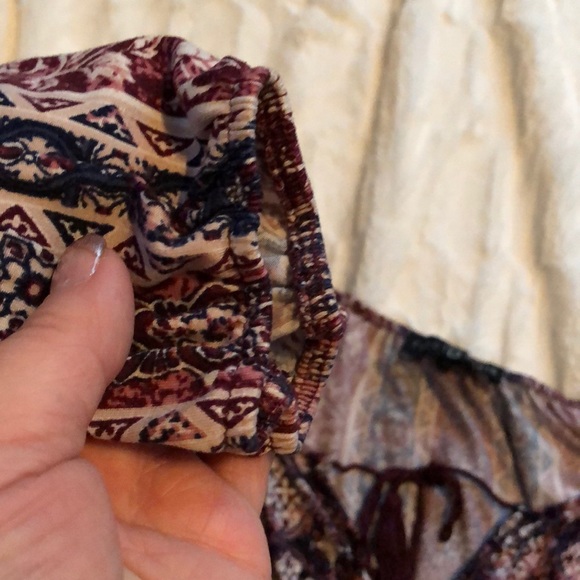 Blouse never worn - Picture 3 of 3